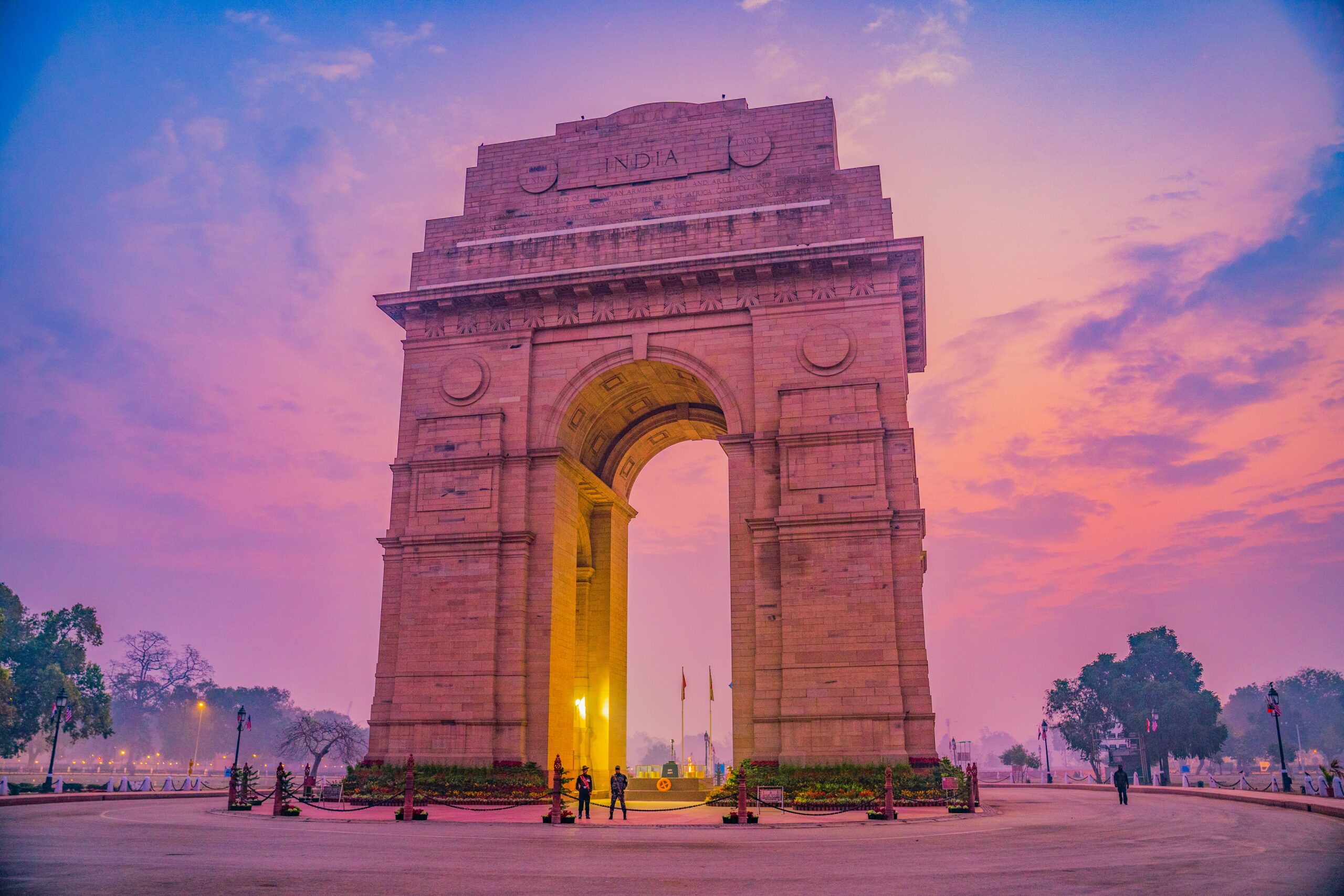 india gate- Top 10 Places to visit in Delhi